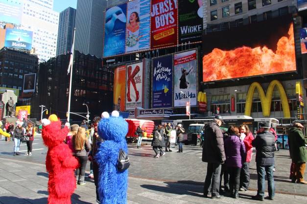 Elmo in Times Square